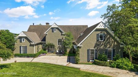 3410 Lake View Drive