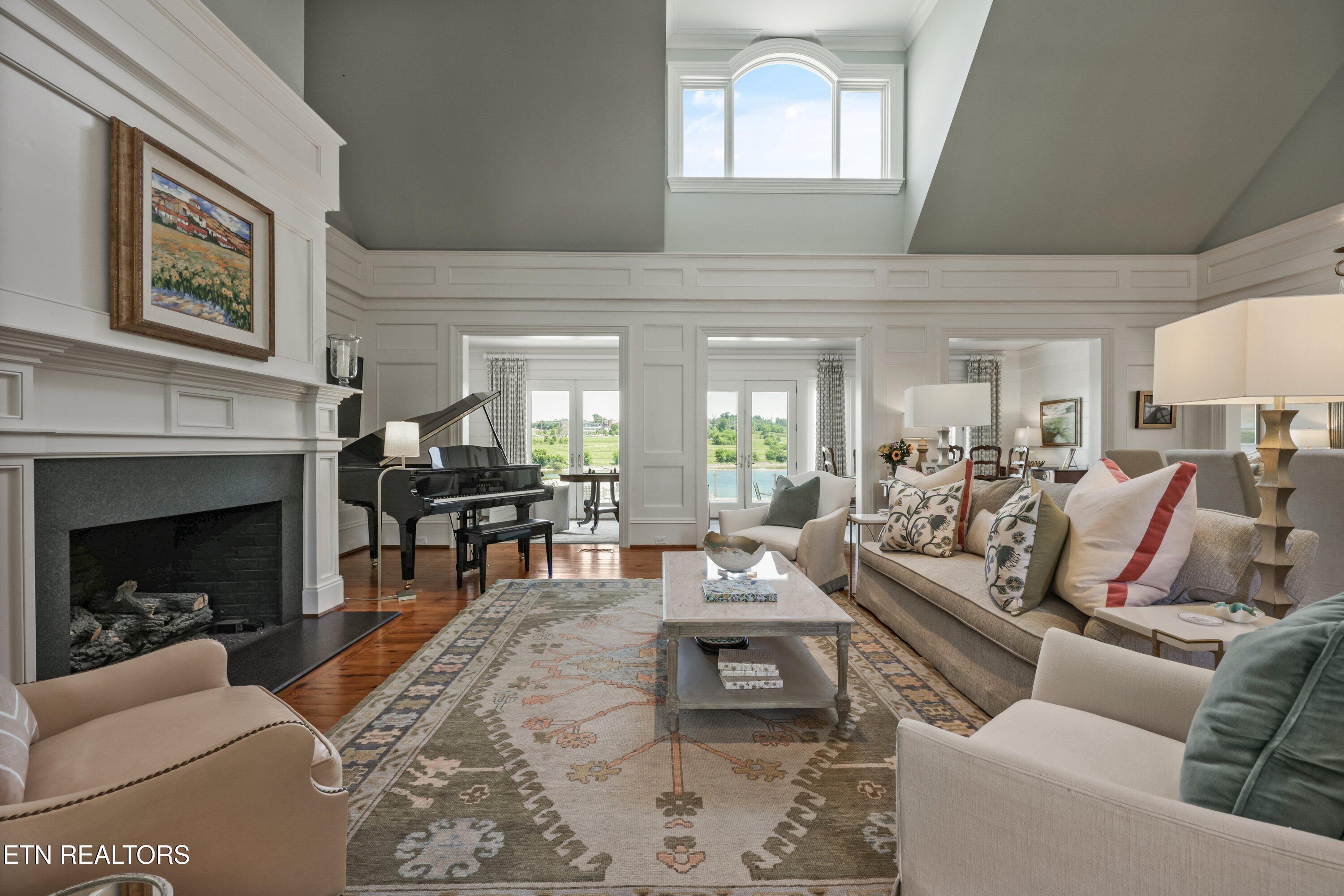 Image 3: 3410 Lakeview Dr SW 16