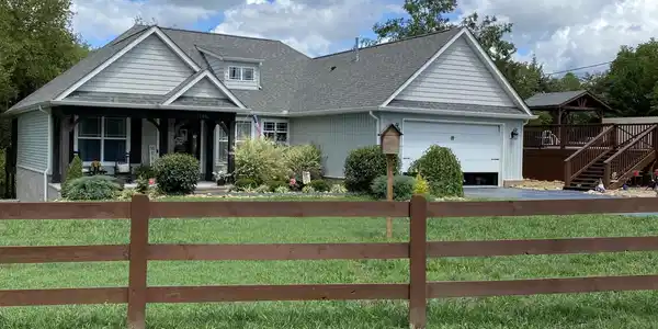 182 Lisa Drive