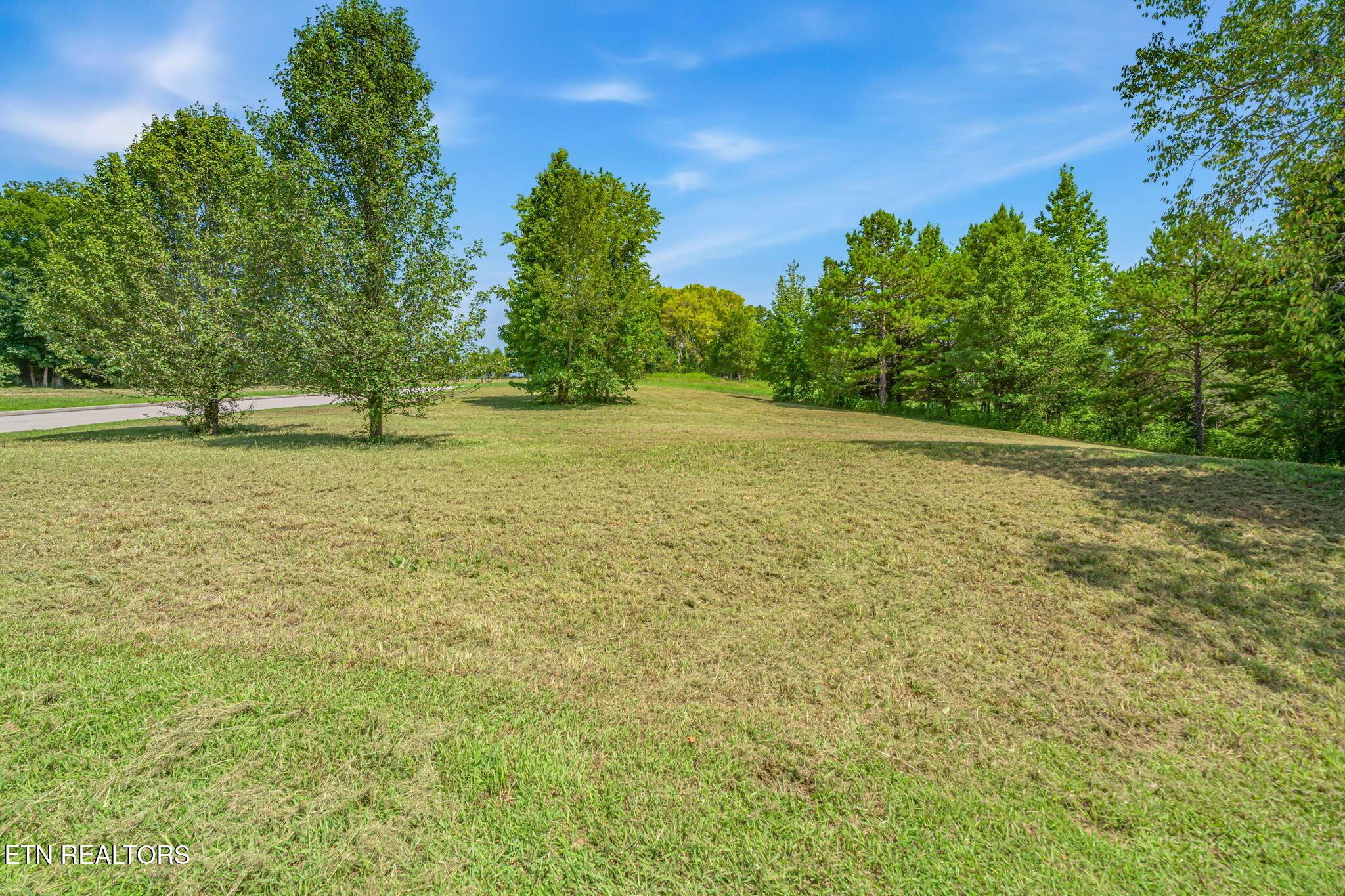 Image 2: 4-web-or-mls-261 Serenity Drive-4