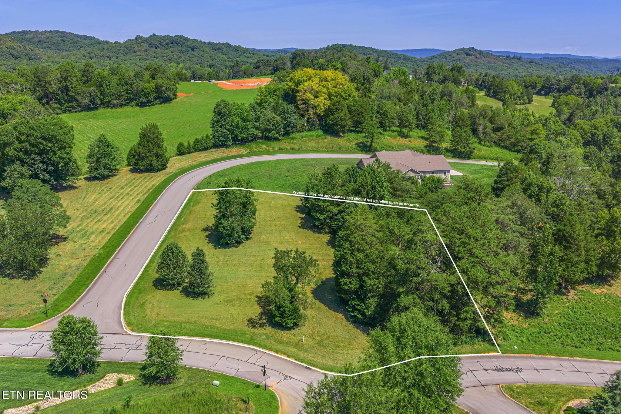 Image 3: 3-web-or-mls-261 Serenity Drive-19a