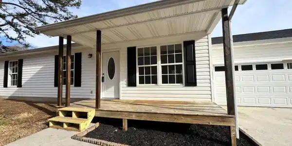 Image 2: 2