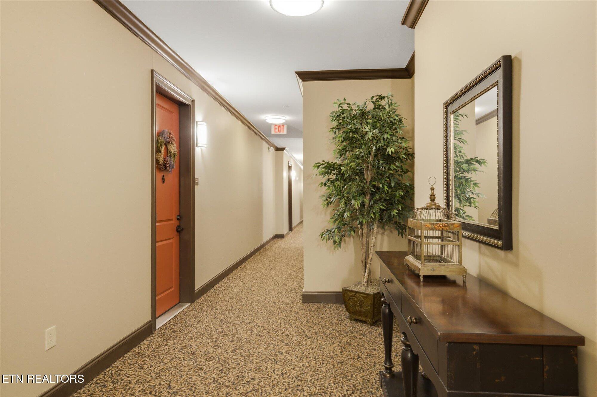 Image 2: 01-445-W-Blount-Ave-APT-221