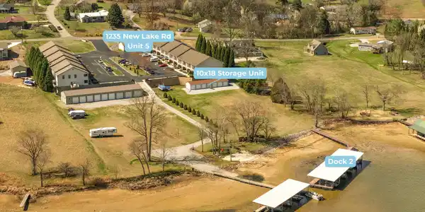 1235 New Lake Rd
