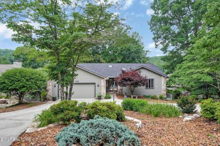 120 Chatham Lane