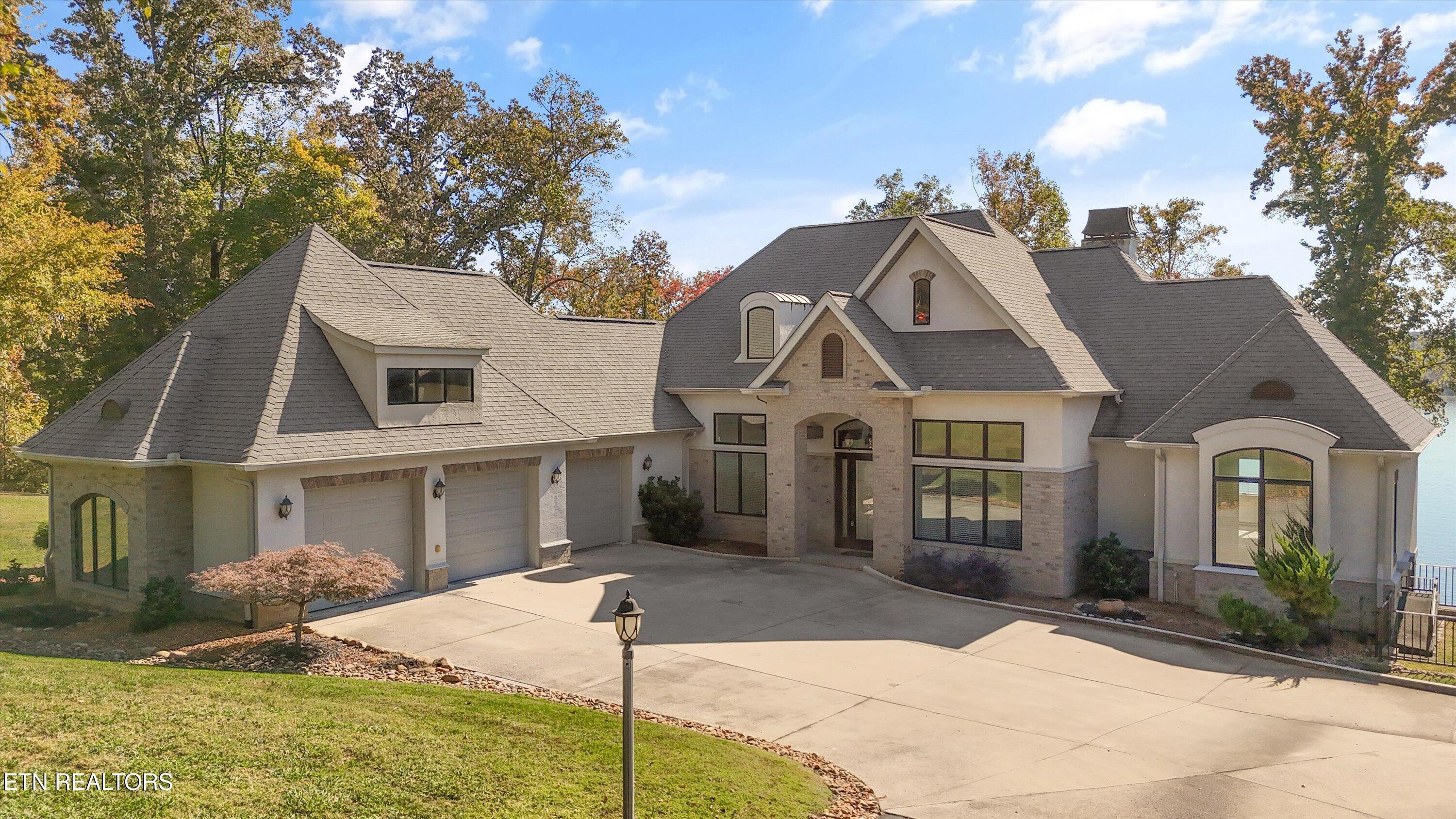 Image 2: 02-265 E Shore Dr-49