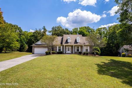1812 Crazy Horse Drive