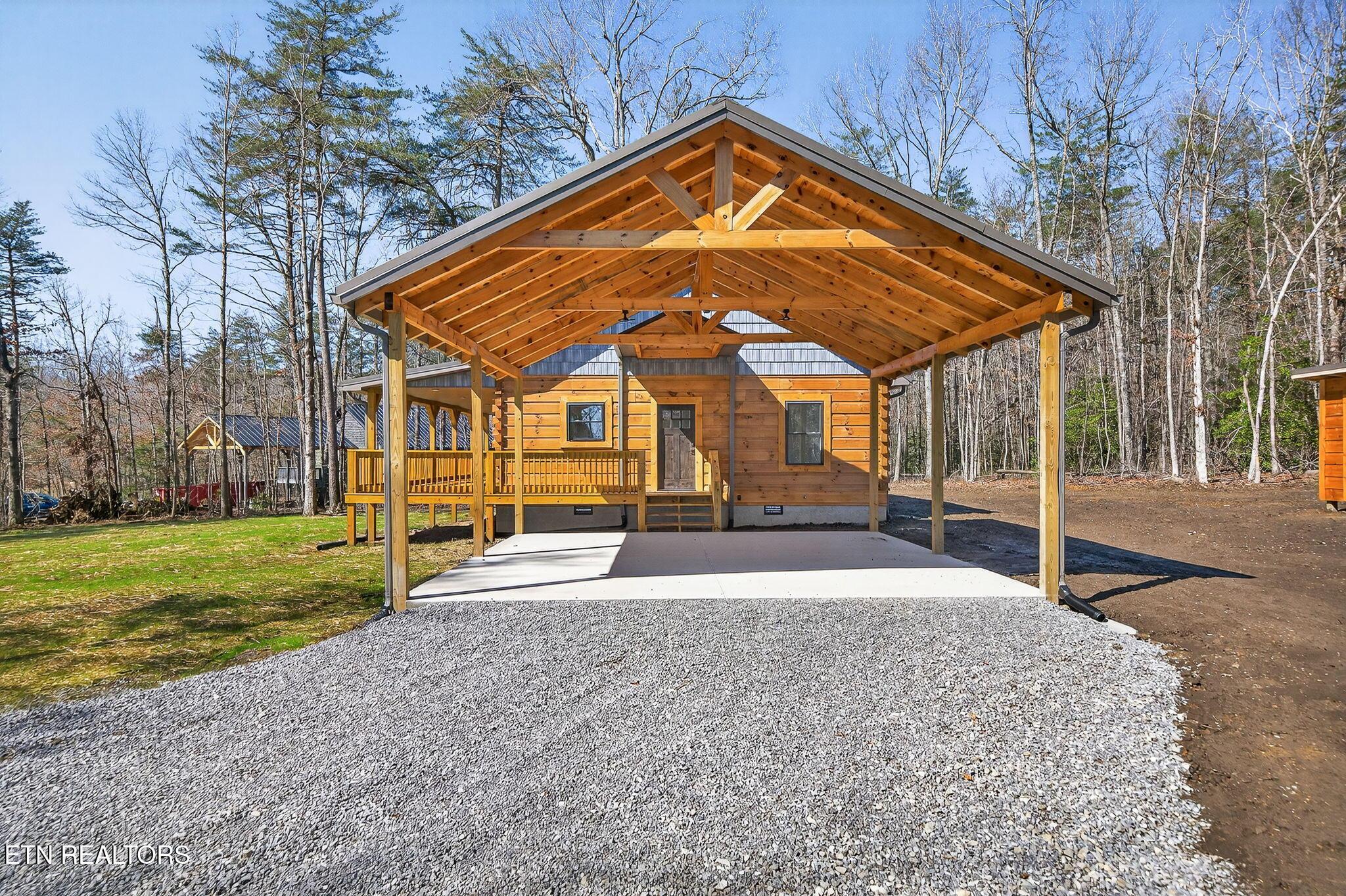 Image 2: 2-web-or-mls-294 Lake Shore Dr_008_TNPC