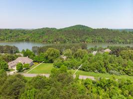 156 Mallard Drive 570r