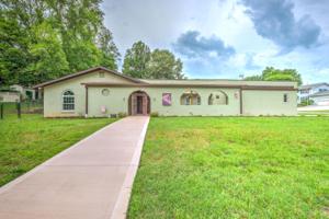 635 Woodland Drive