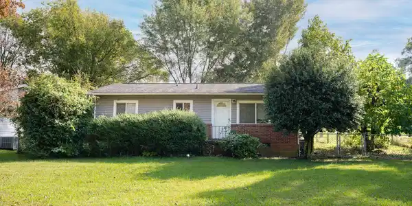 1744 Hillwood Drive