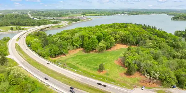 Image 4: 31-web-or-mls-US 321- Land April Update-