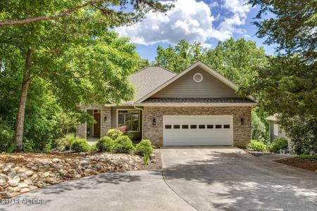 401 Shawnee Place