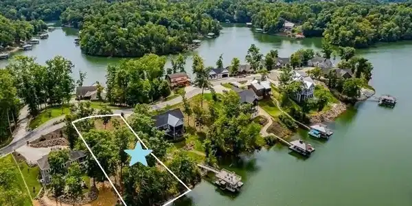 644 Waterfront Way