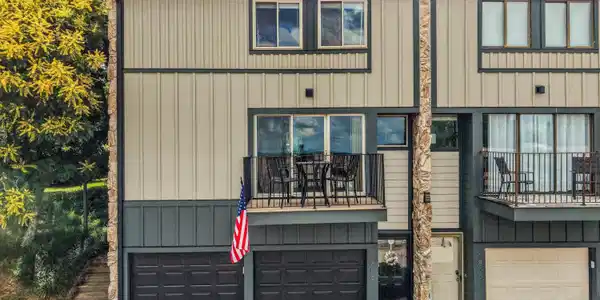 1858 Cherokee Bluff Drive
