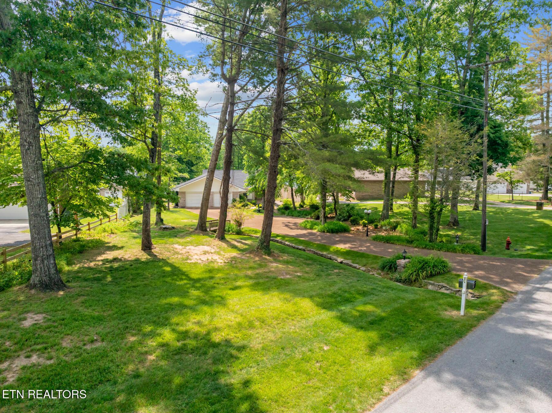 Image 3: DJI_20260520103728_0368_D