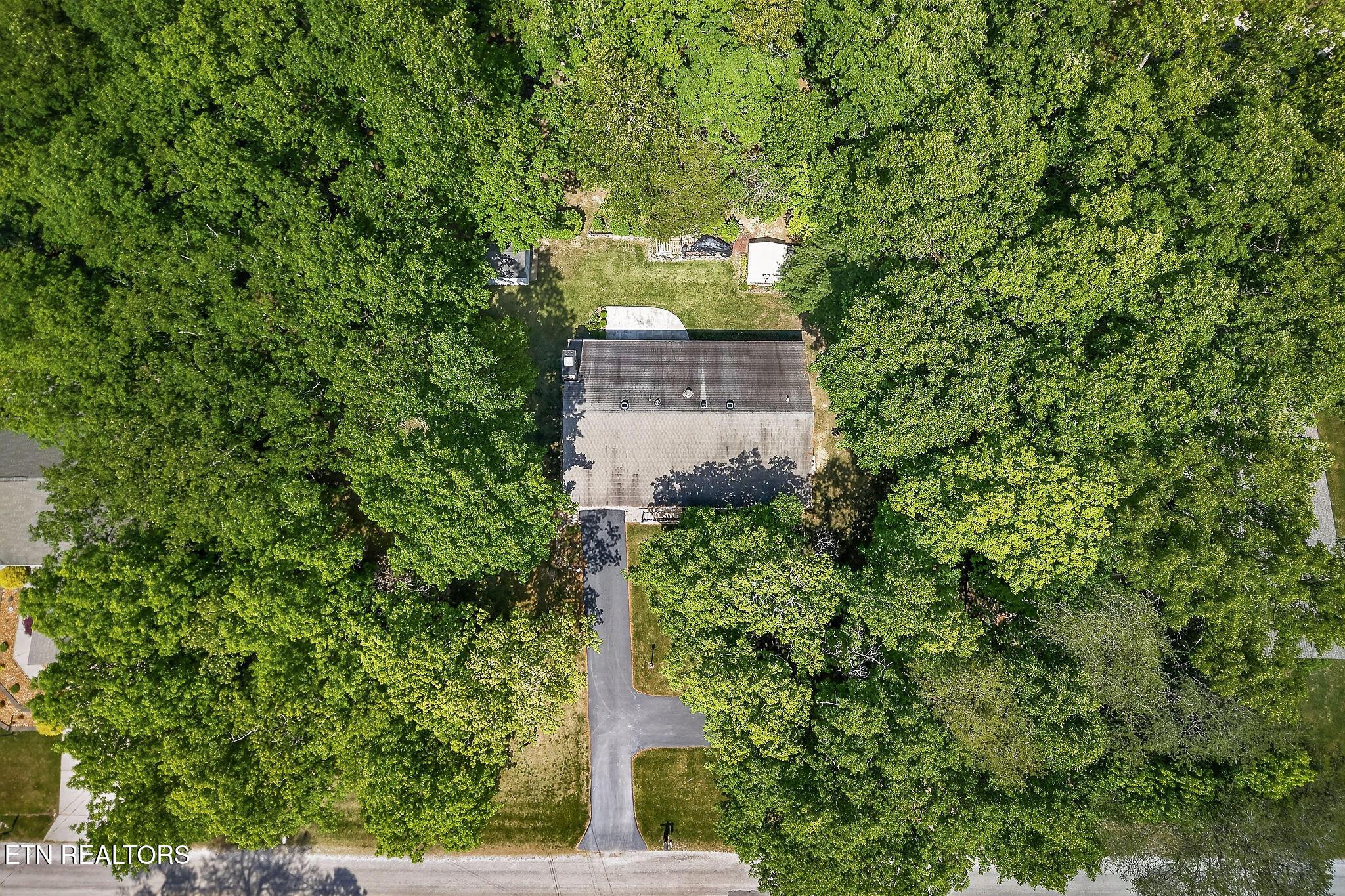 Image 2: DJI_20260518151424_0076_D