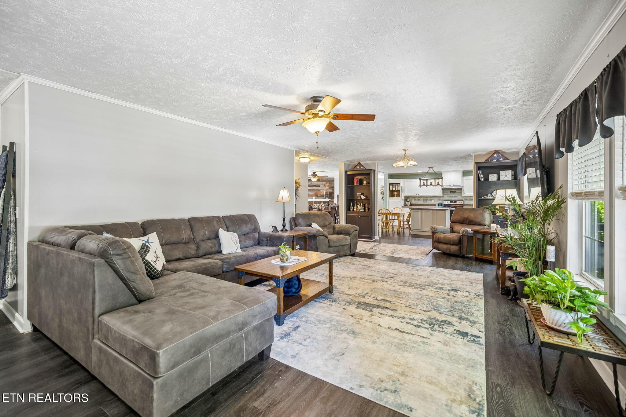 Image 3: 11-1153 Little Dogwood Rd - 011