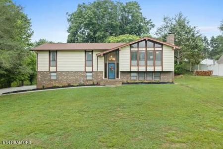 609 Greenwood Drive