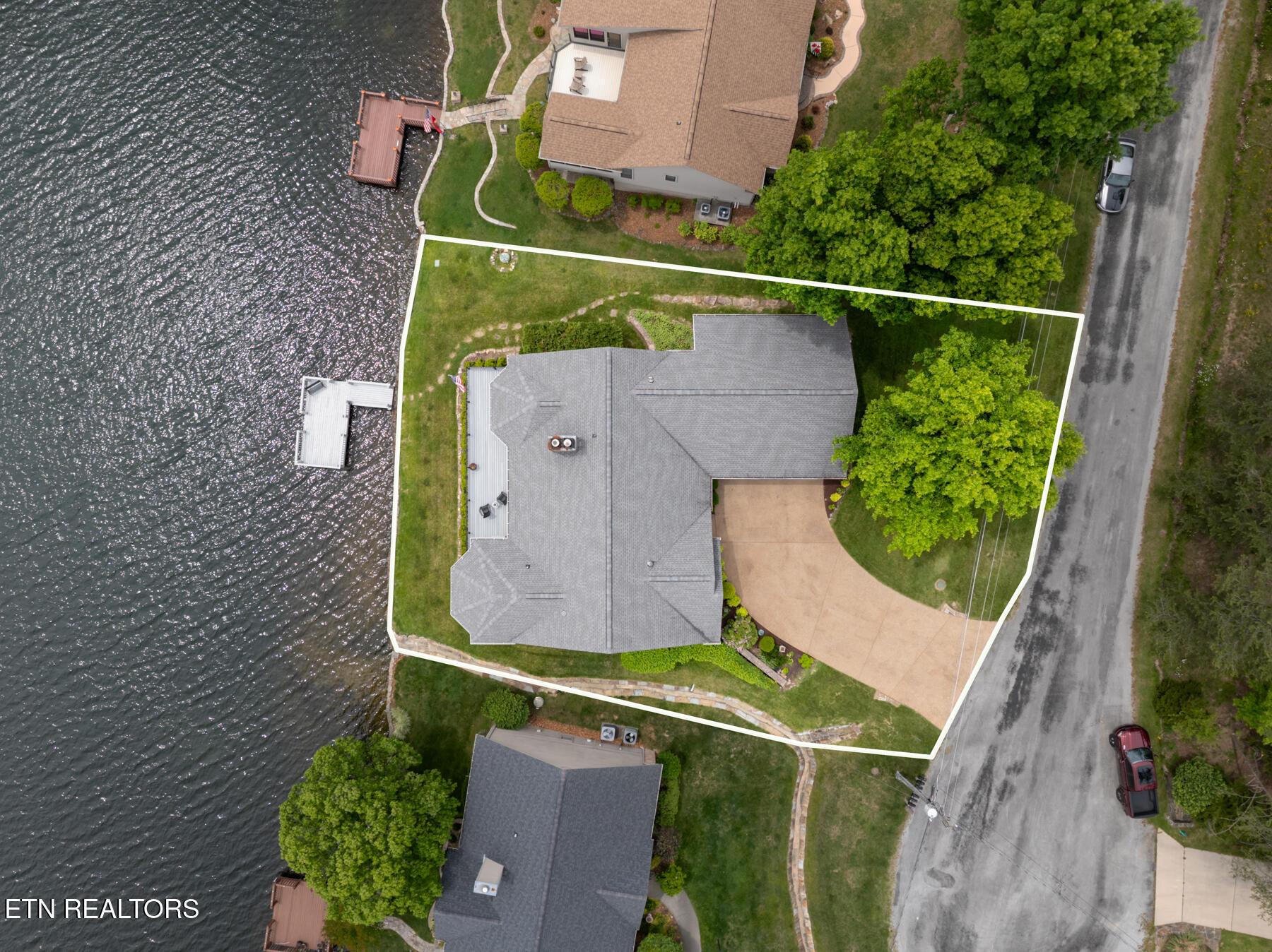 Image 2: Lot Line Crossville Luxury Lake Home