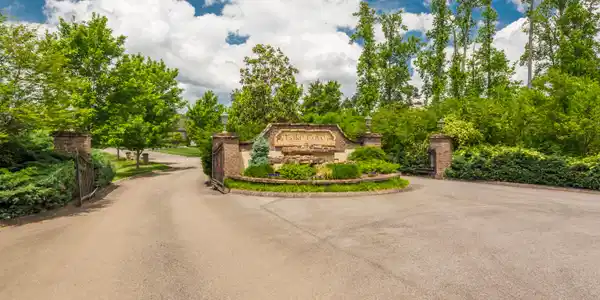 1601 Yachtsman Way