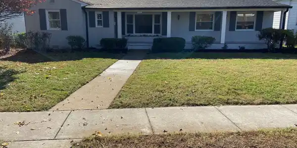 2016 Spence Place