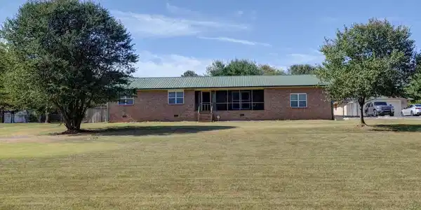 573 New Union Circle