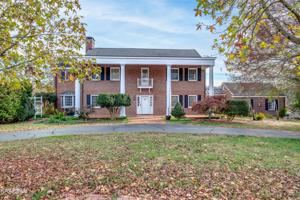 5900 Holston Hills Rd