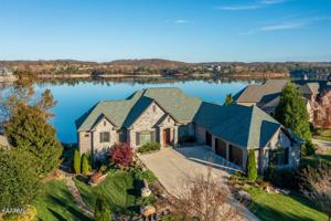 412 Cayuga Drive