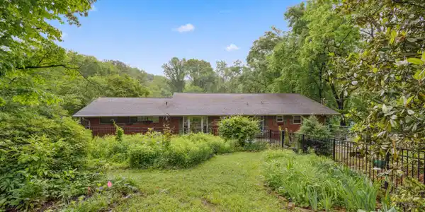 3516 Bluff Point Drive