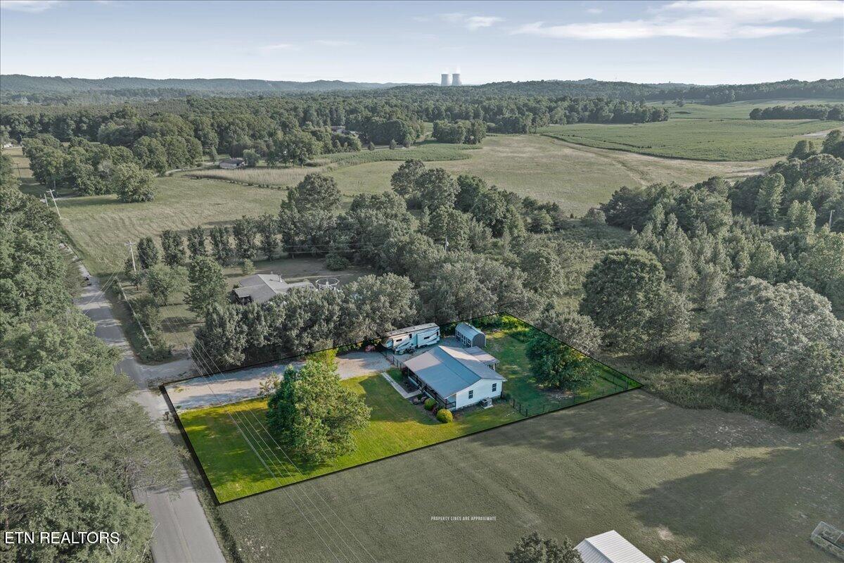 Image 3: 03-619 Huff Bend Lane-25