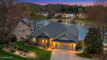 112 Oostagala Drive