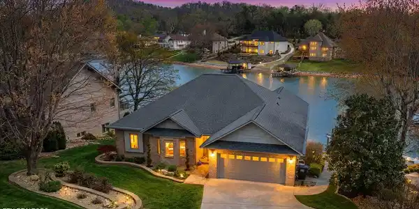 112 Oostagala Drive