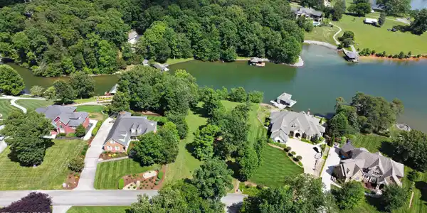 Image 2: DJI_0802