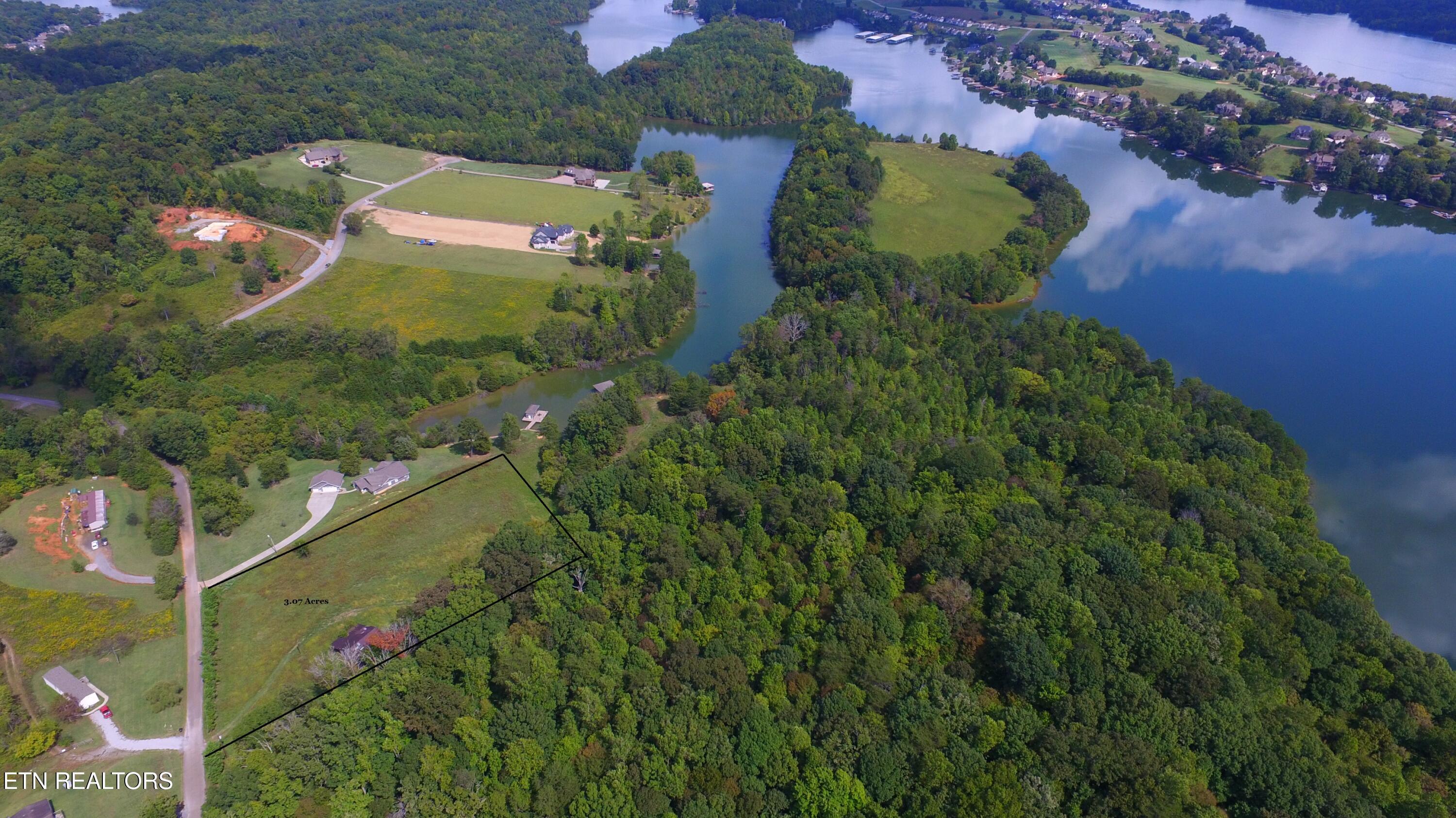 Image 4: close to main water