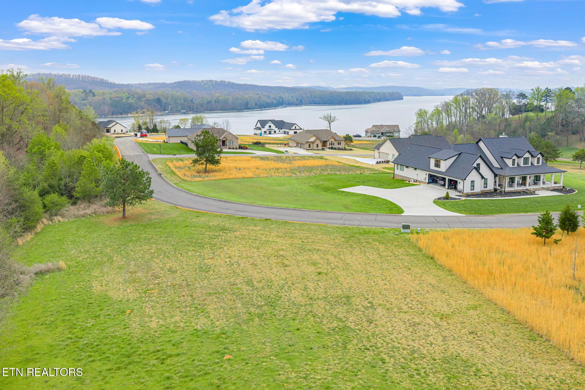 Image 3: 9-web-or-mls-129 Docks of the Bay Drive-