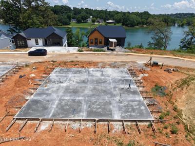174 Lakeshore Bay Drive