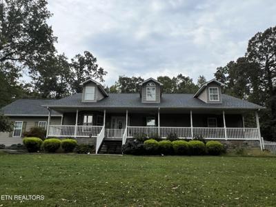 155 Pinoak Drive
