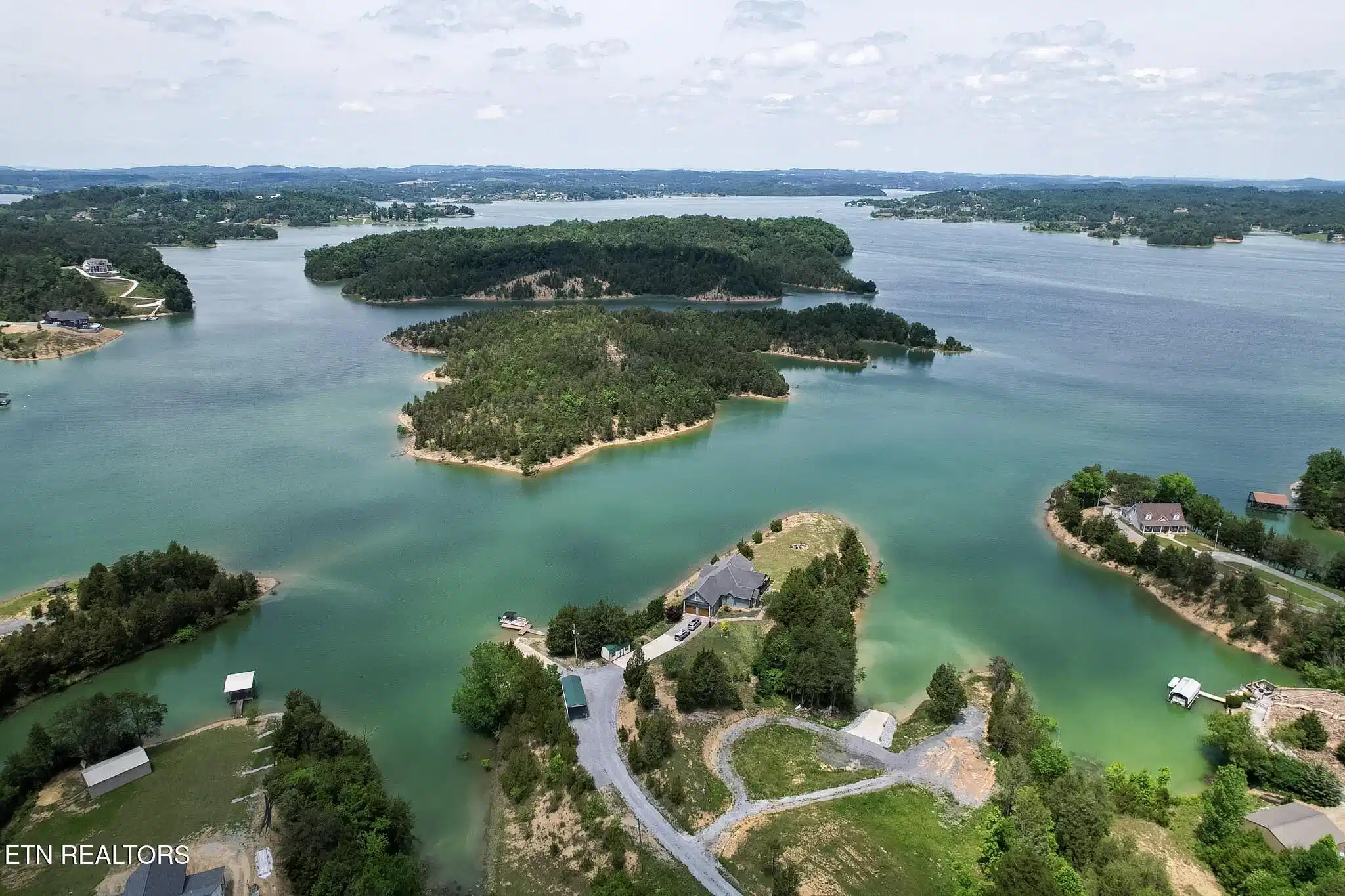 Image 1: dji_fly_20240522_135604_901_171640111294