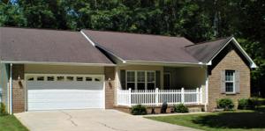 1004 Commanche Drive