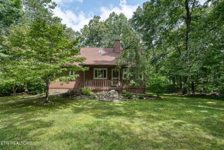 16 Pomeroy Ct Court