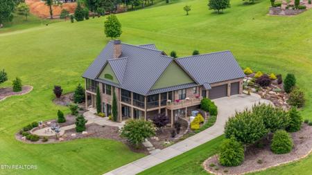 307 W Shore Drive