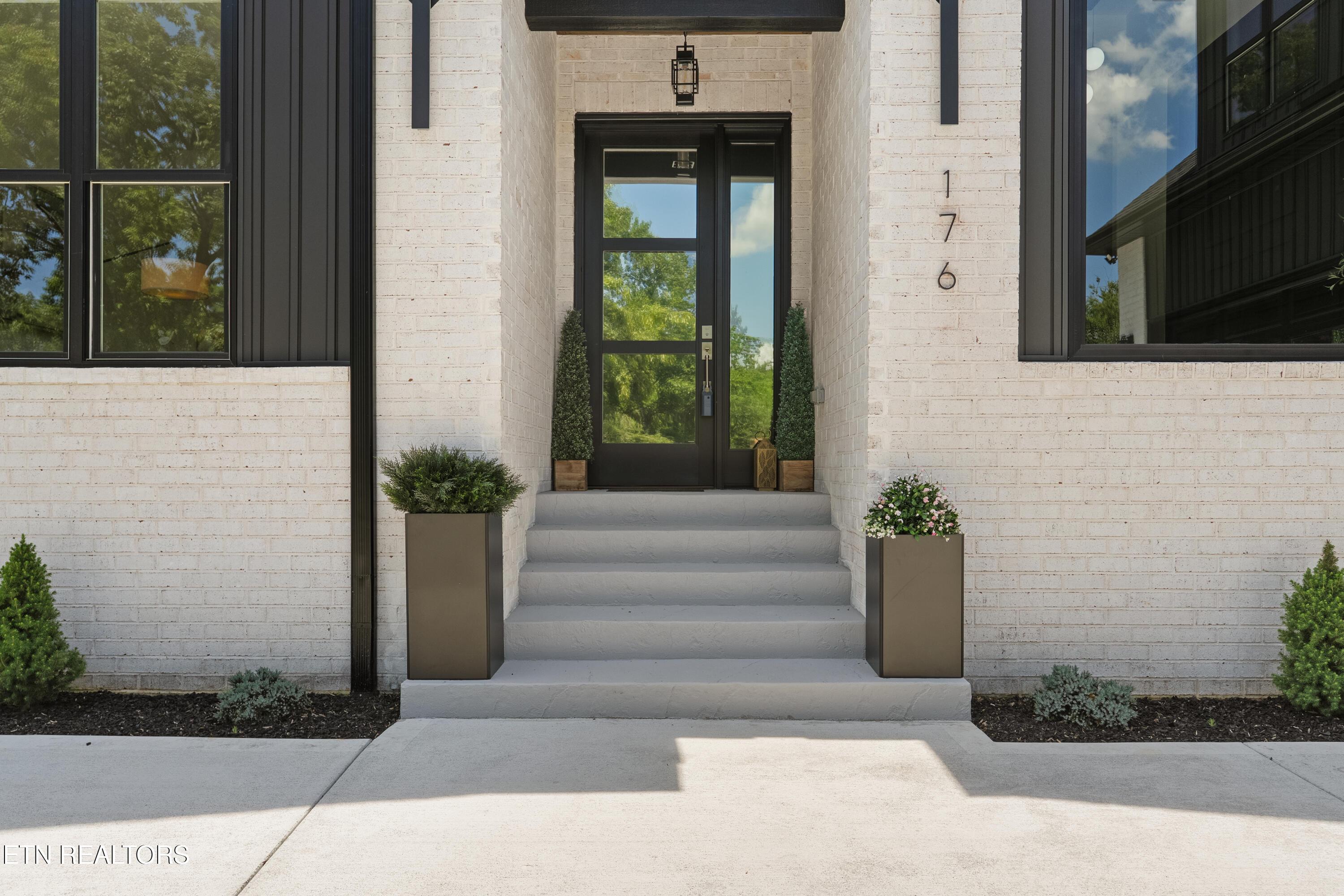 Image 2: Front Entrance