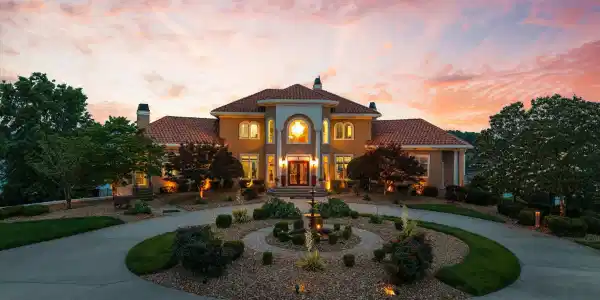 3801 Jackson Bend Drive