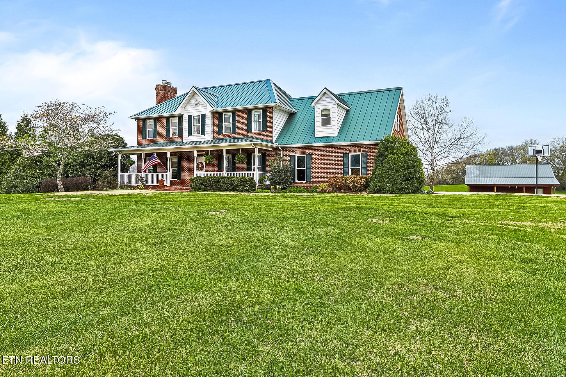 Image 1: 8660 Shackleford ln-818