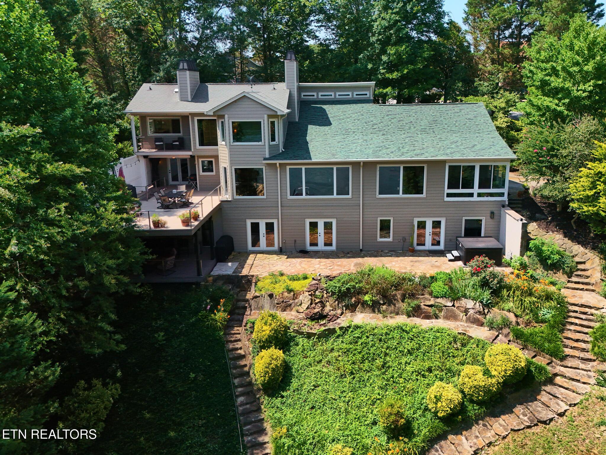 Image 2: 226 W. Cove Dr. Greenback, TN 60