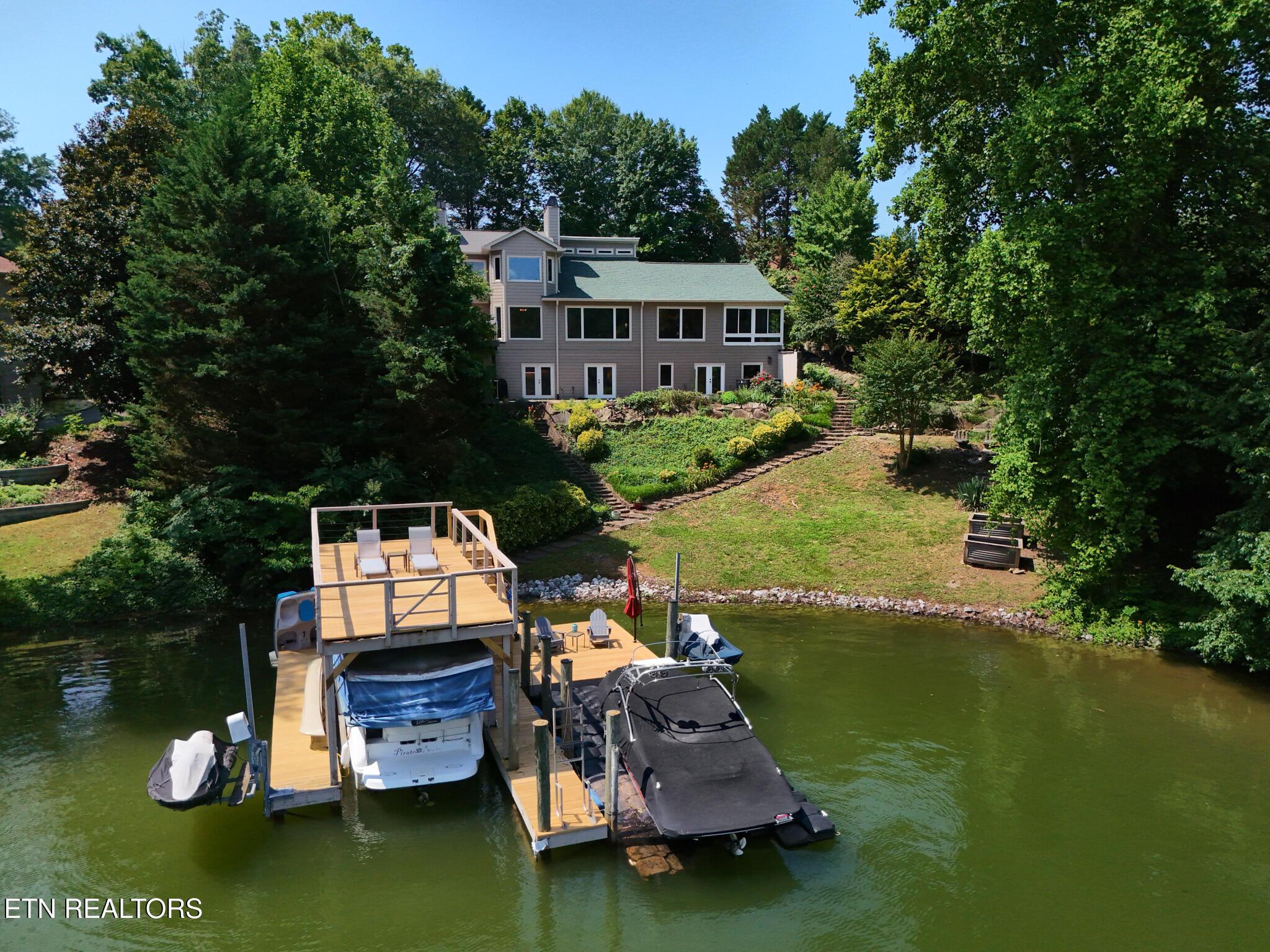 Image 3: 226 W. Cove Dr. Greenback, TN 59