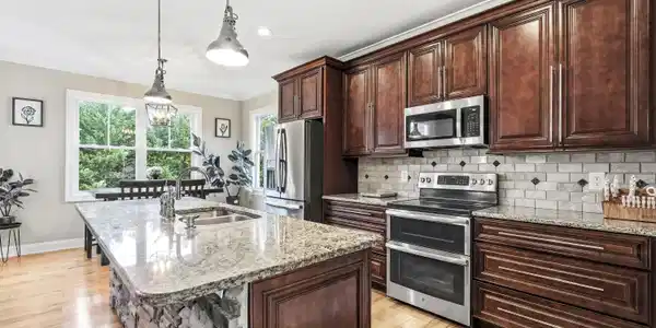 Image 4: Open kitchen with large island