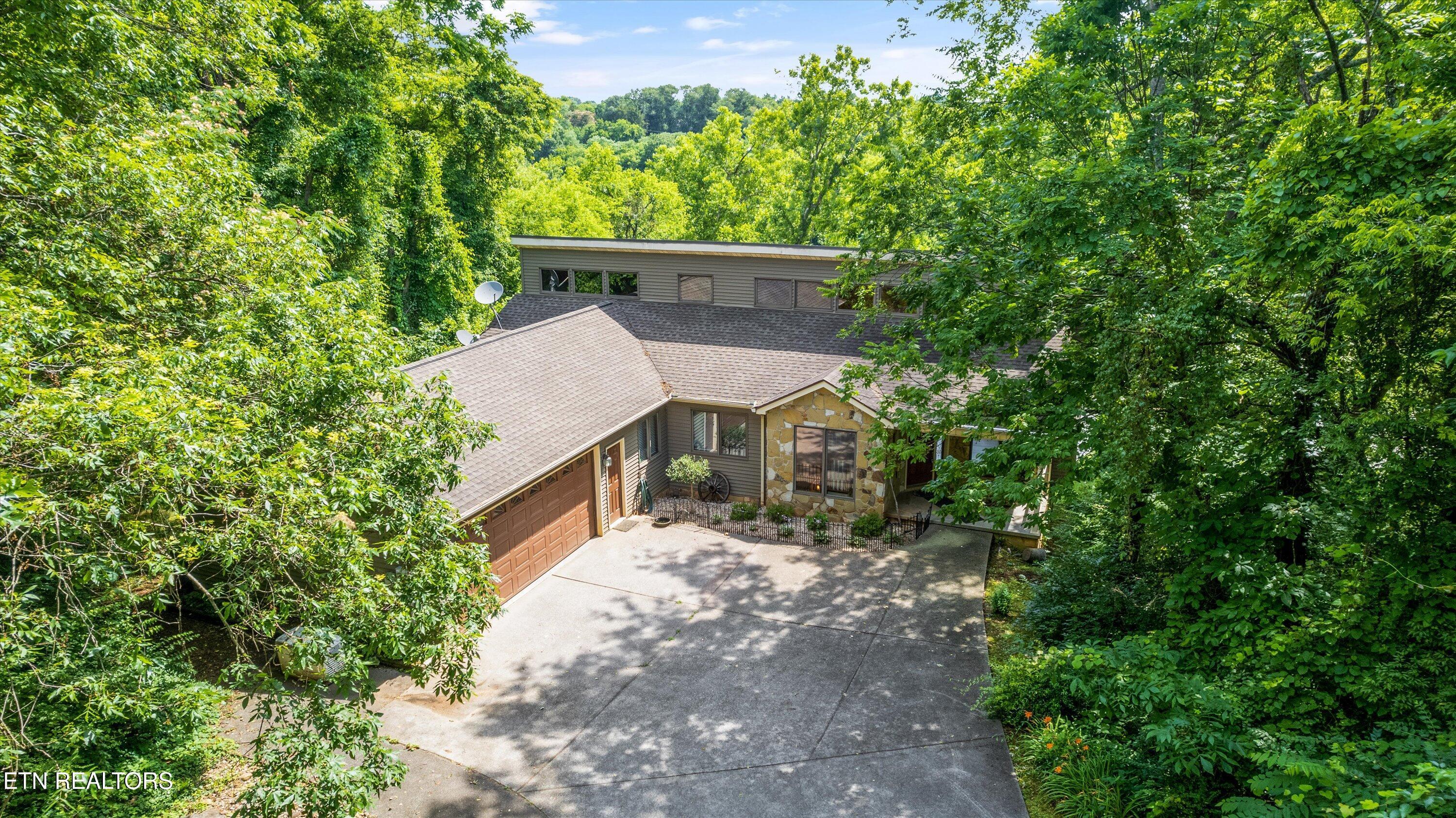 Image 3: 06-5921 Windtrace Ln33