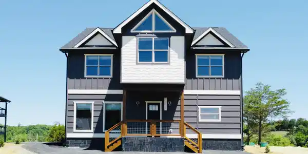 1124 Sanctuary Shrs Way